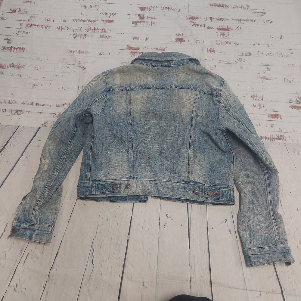 Levis denim jacket - Picture 2 of 4